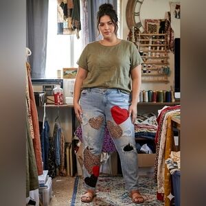 Torrid 20R Women's Flare Jeans with Heart and Leopard Patches